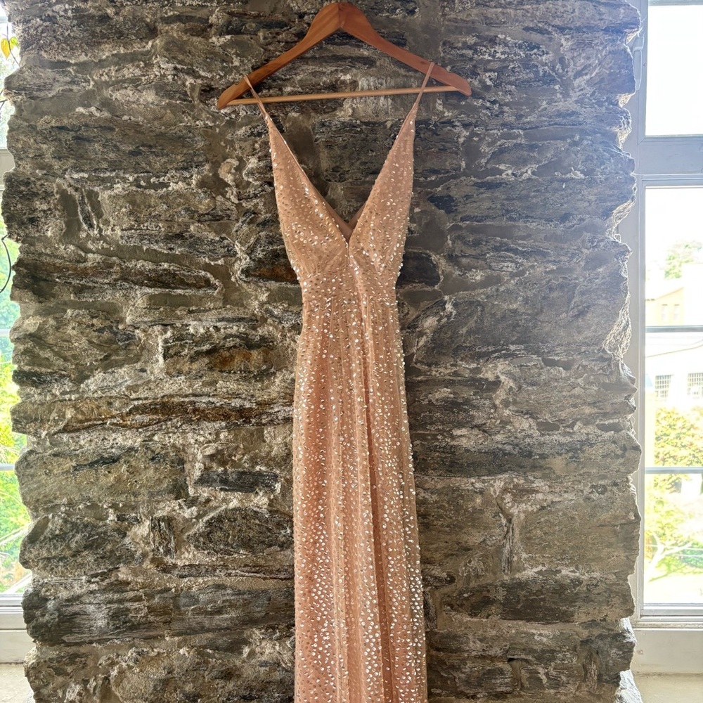 Lulu’s Pink Sequin MOH/Wedding Dress Size Small